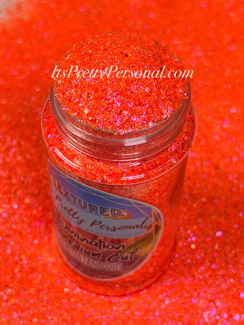 TEXTURED “Born To Stand Out” - SCHMedium Cut Illumination Collection