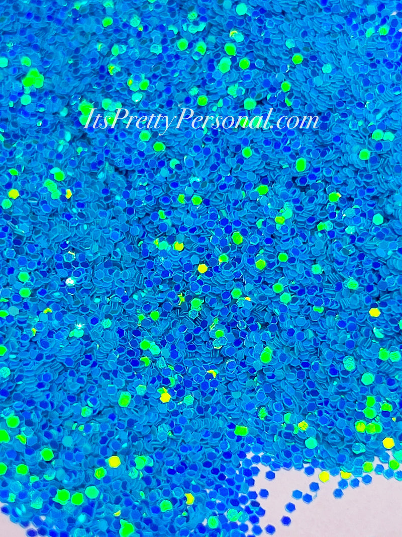 “MINI BLUE Light Show”-GLOW Glitter-Mini Cut (Medium Cut)