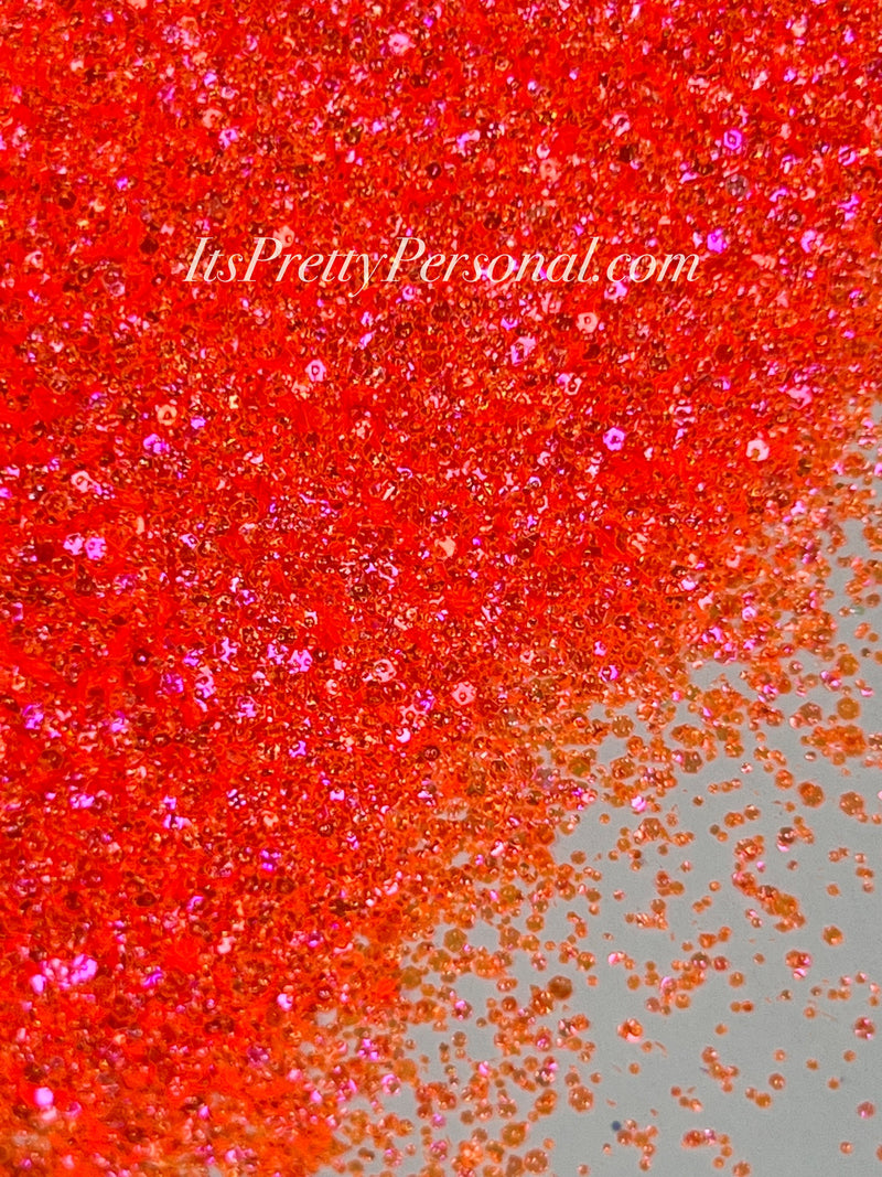 TEXTURED “Born To Stand Out” - SCHMedium Cut Illumination Collection